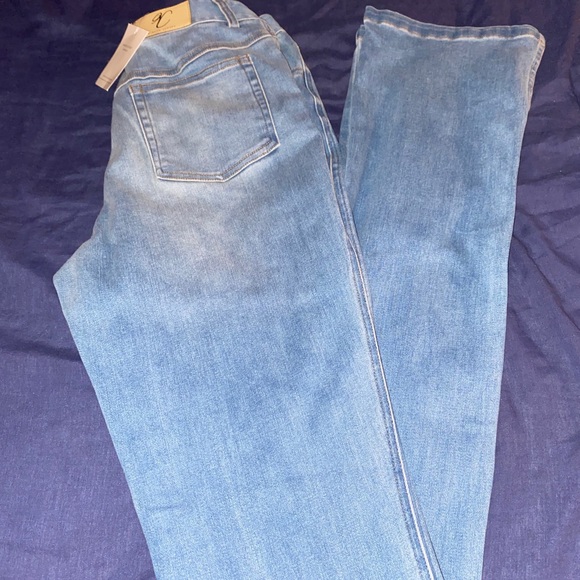 Split hem jeans - Picture 3 of 5